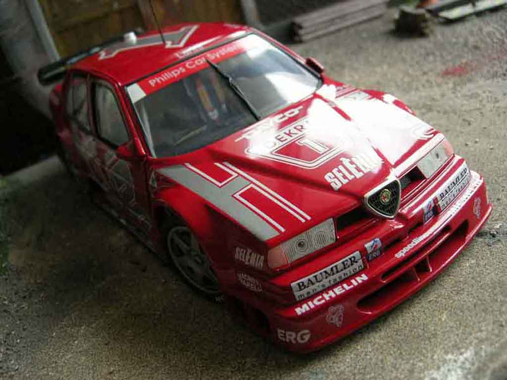 Alfa Romeo 155 1/18 Ut Models q4 v6 94 dtm #1 larini diecast model cars