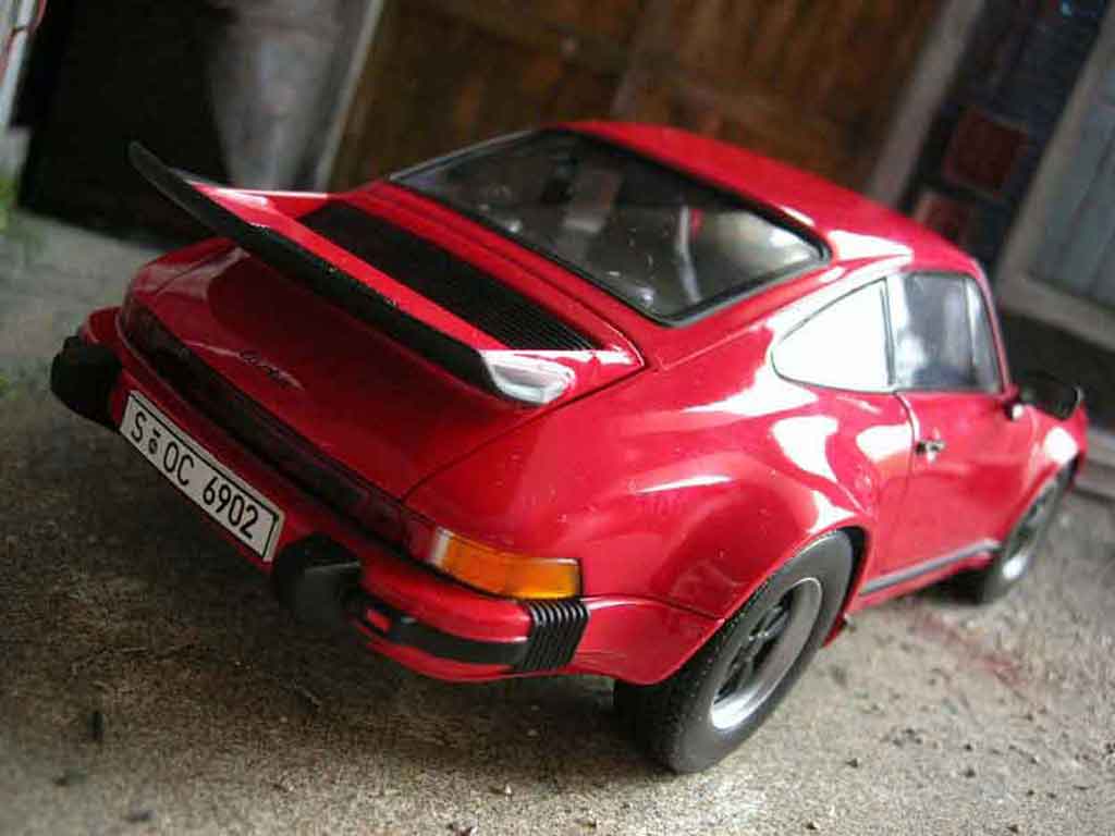 Porsche 911 Turbo 1/18 Norev Turbo 3.0 red diecast model cars