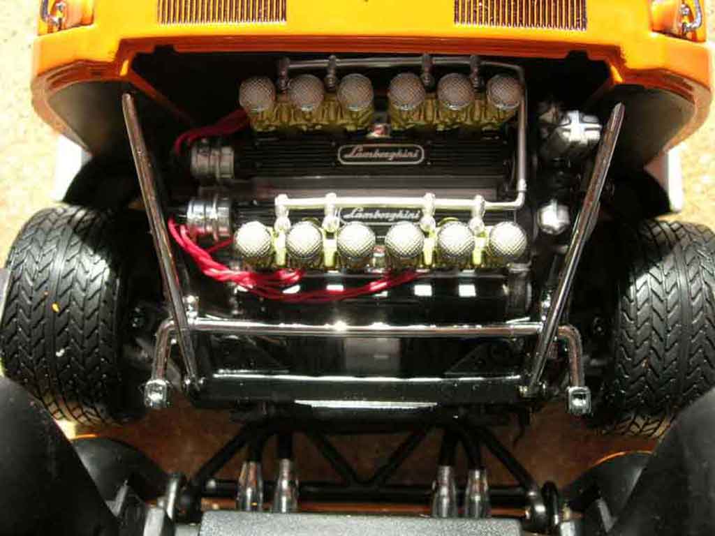 Lamborghini Miura Jota svr orange 1/18 Kyosho