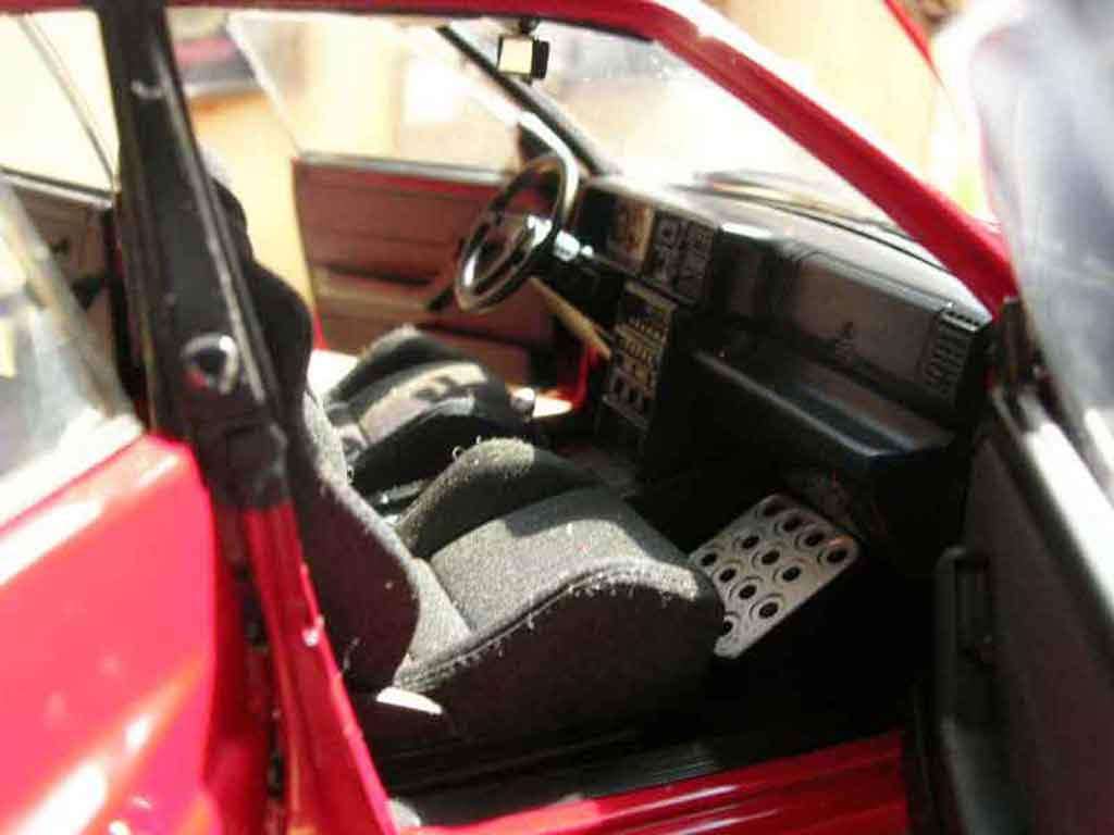 Lancia Delta HF Integrale evolution 2 collezione 1/18 Kyosho