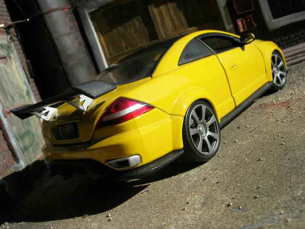 Honda Accord Base 2003 yellow 1/18 Motormax