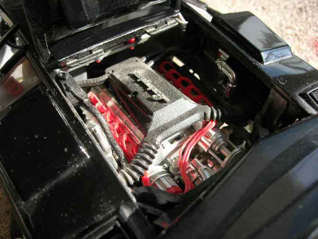 Lamborghini Countach 5000 Quattrovalvole black 1/18 Burago