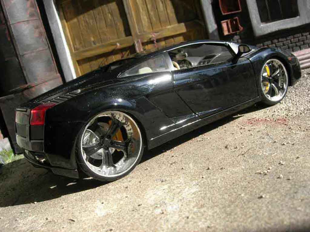 Lamborghini Gallardo SE tuning black 1/18 Playerz