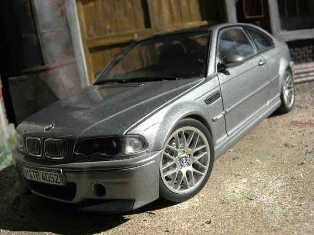 Bmw M3 CSL E46 1/18 Autoart