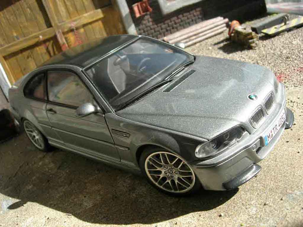 Bmw M3 CSL E46 1/18 Autoart