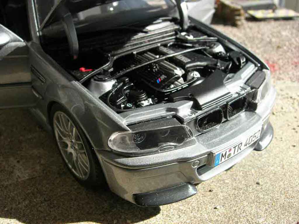 Bmw M3 CSL E46 1/18 Autoart