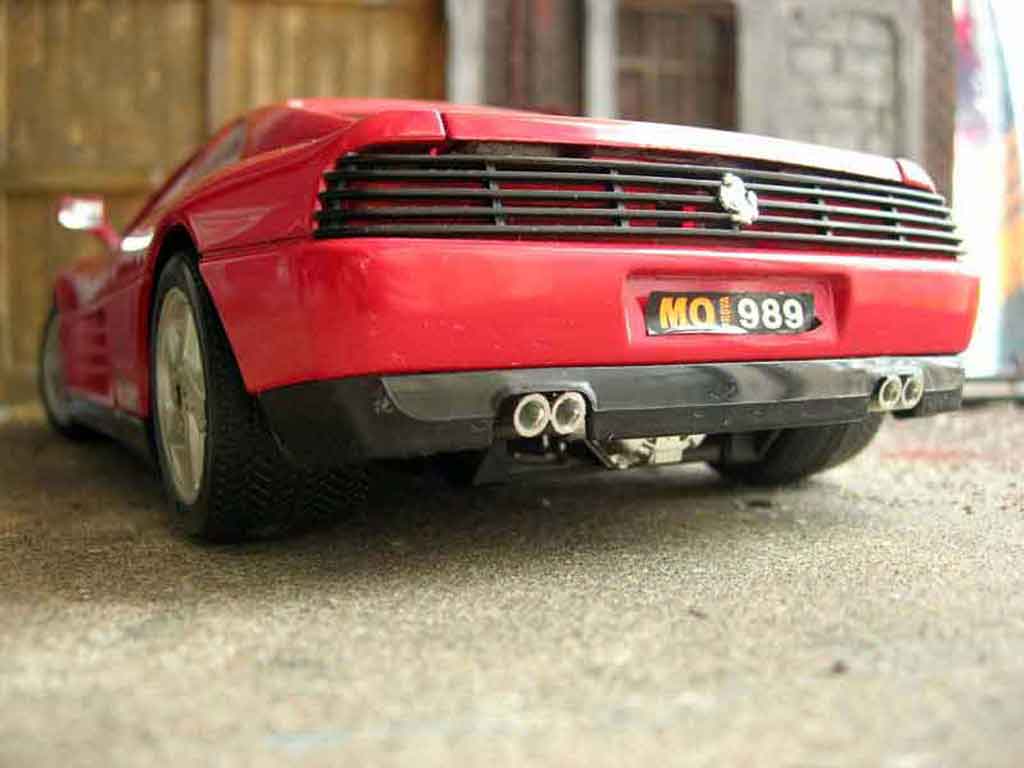 Ferrari 348 TB red 1/18 Burago