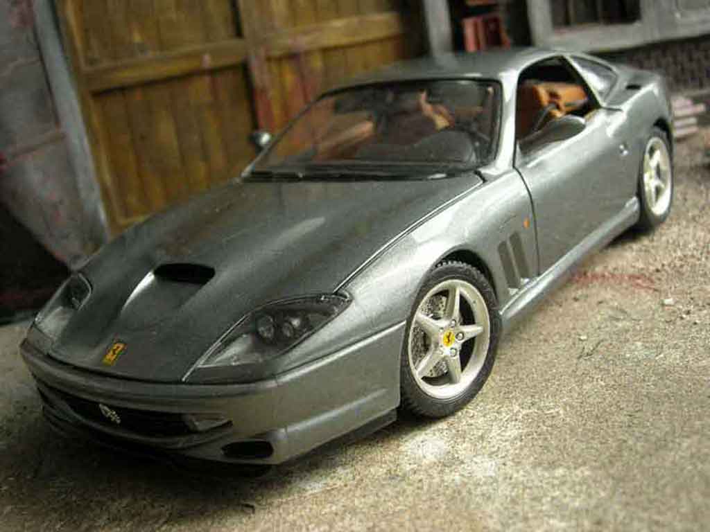 Ferrari 550 Maranello 1/18 Burago Maranello grey diecast model cars