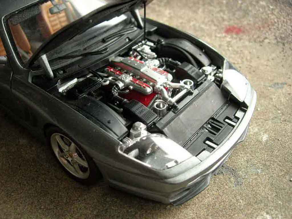 Ferrari 550 Maranello grey 1/18 Burago