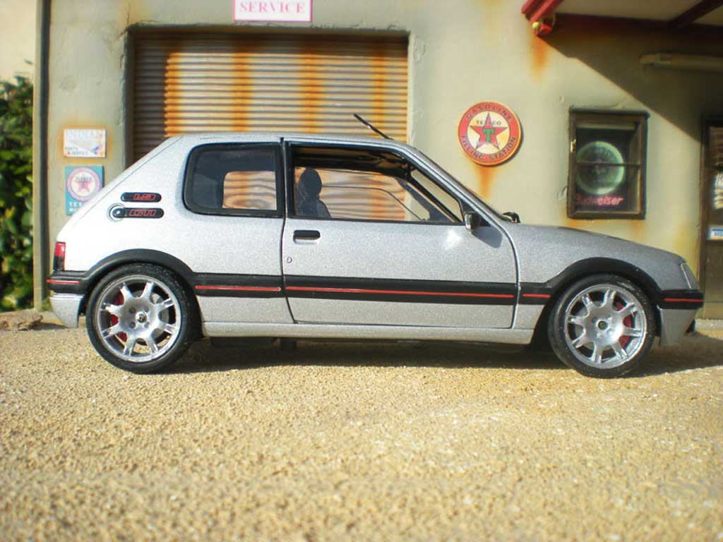 Peugeot 205 GTI 1/18 Solido GTI TCT grey futura jantes PTS diecast model cars