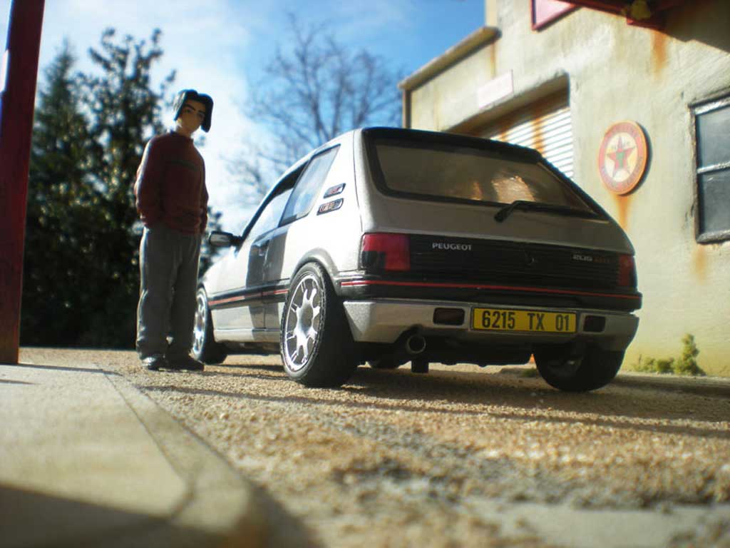 Peugeot 205 GTI TCT grey futura jantes PTS 1/18 Solido