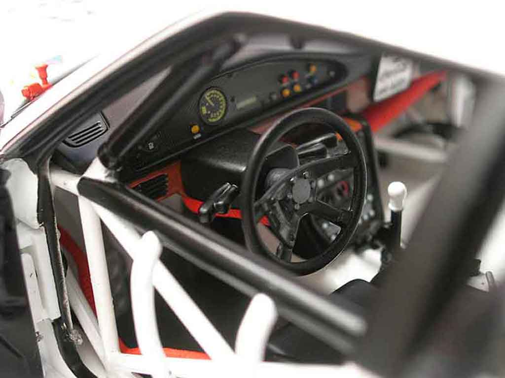 Audi V8 dtm Quattro #46 1991 1/18 Minichamps