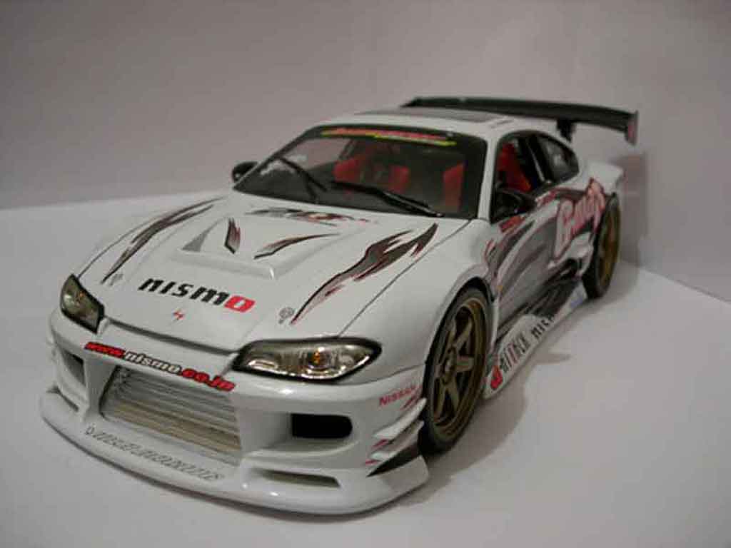 Nissan Silvia S15 1/18 Muscle Machines S15 diecast model cars