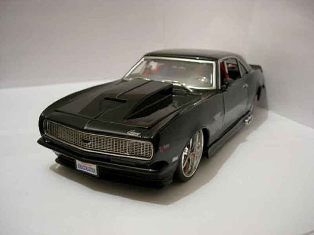 Chevrolet Camaro Z28 1/18 Jada Toys Z28 black 1968 diecast model cars