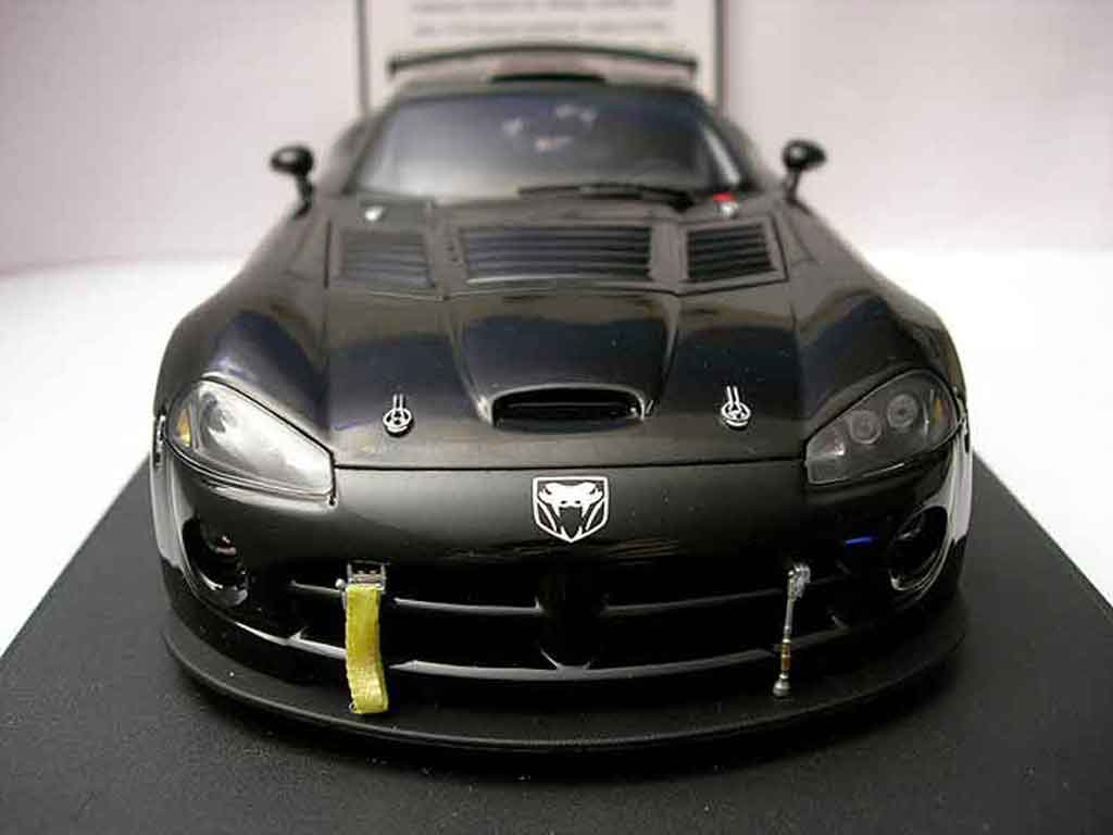 Dodge Viper Competition 1/18 Autoart Competition car 2004 diecast model cars