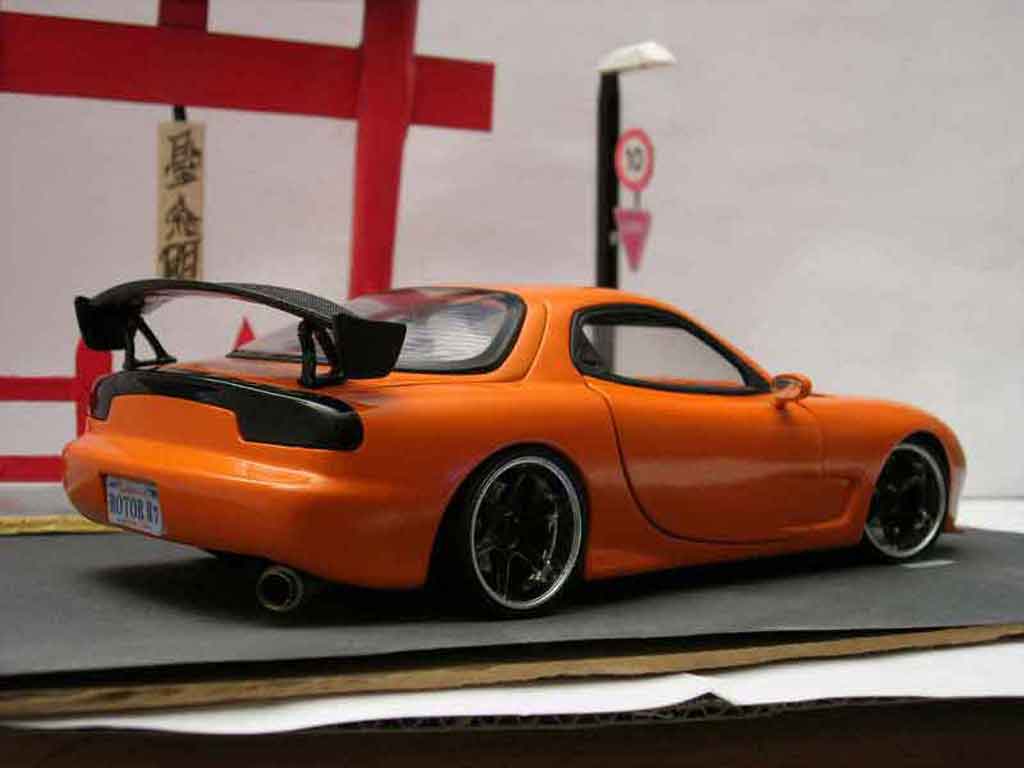 Mazda RX7 Base fd3s tuning 1/18 Kyosho
