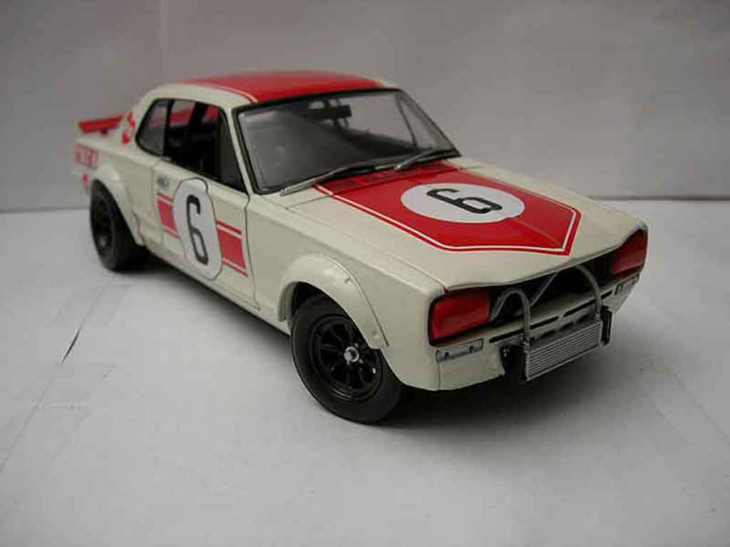 Nissan Skyline 2000 1/18 Kyosho 2000 gt-r kpgc10 #6 diecast model cars