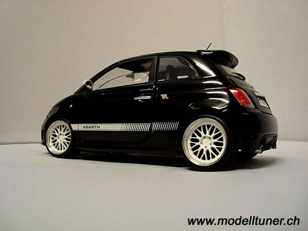 Fiat 500 Abarth black 2007 1/18 Mondo Motors