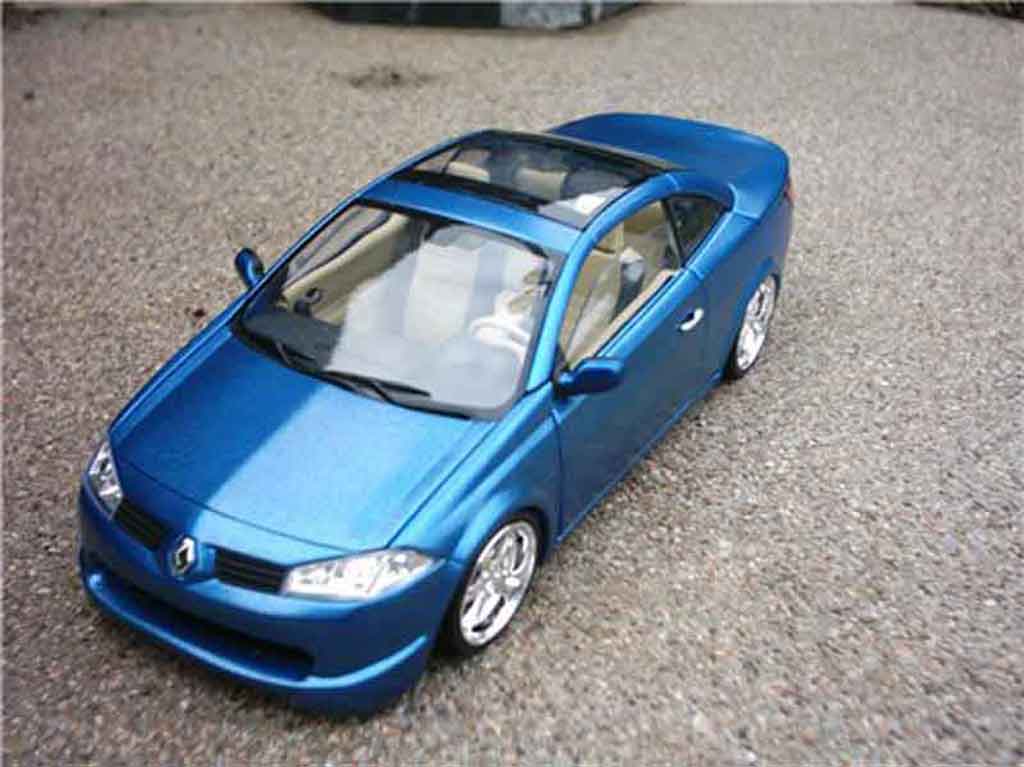 Renault Megane CC 1/18 Solido CC ocean diecast model cars