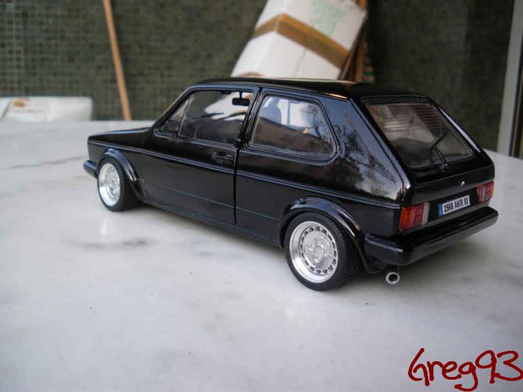 Volkswagen Golf GTI jantes schmidt 1/18 Solido