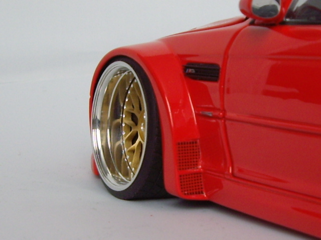 Bmw M3 coupe GTR E46 red jantes bbs 19 pouces 1/18 Minichamps