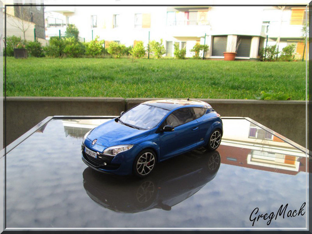 Renault Megane RS 250 (Ex BRI) sport 1/18 Ottomobile