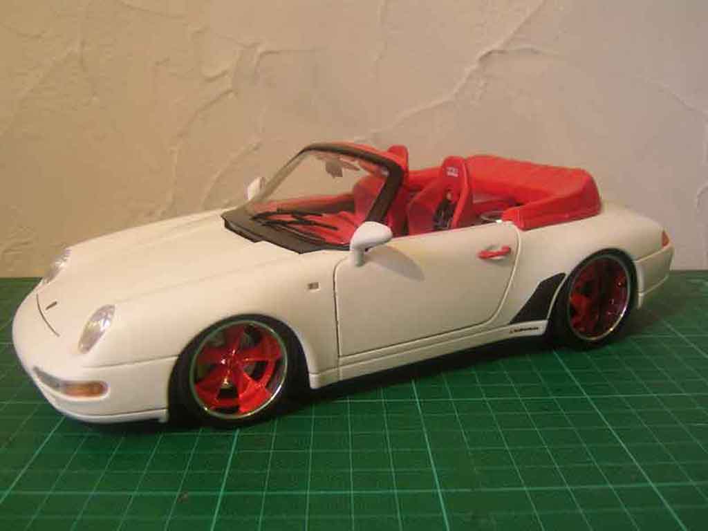 Porsche 911 Cabriolet Convertible Carrera tuning 1/18 Burago