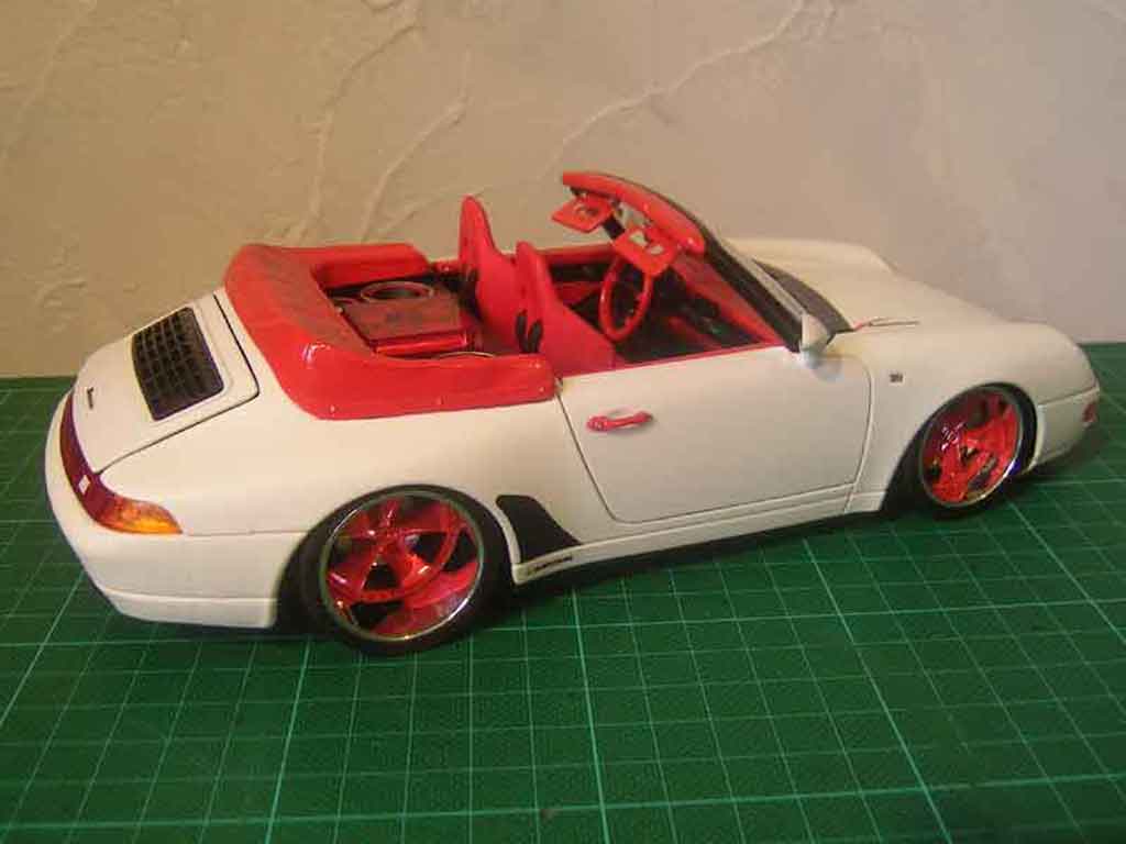 Porsche 911 Cabriolet Convertible Carrera tuning 1/18 Burago