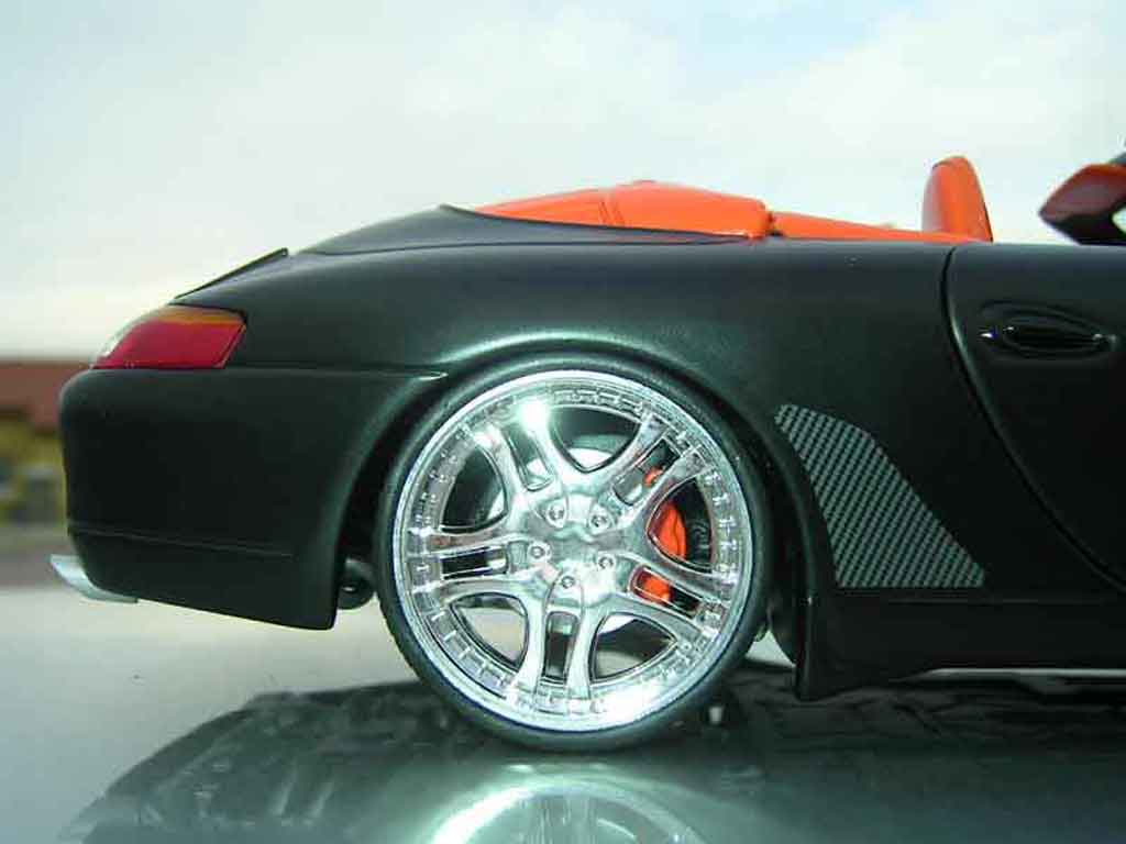 Porsche 911 Cabriolet Convertible black 1/18 Ut Models