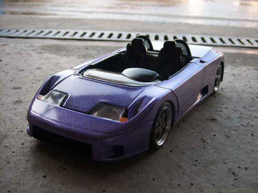Bugatti EB110 1/18 Burago barquette blue diecast model cars