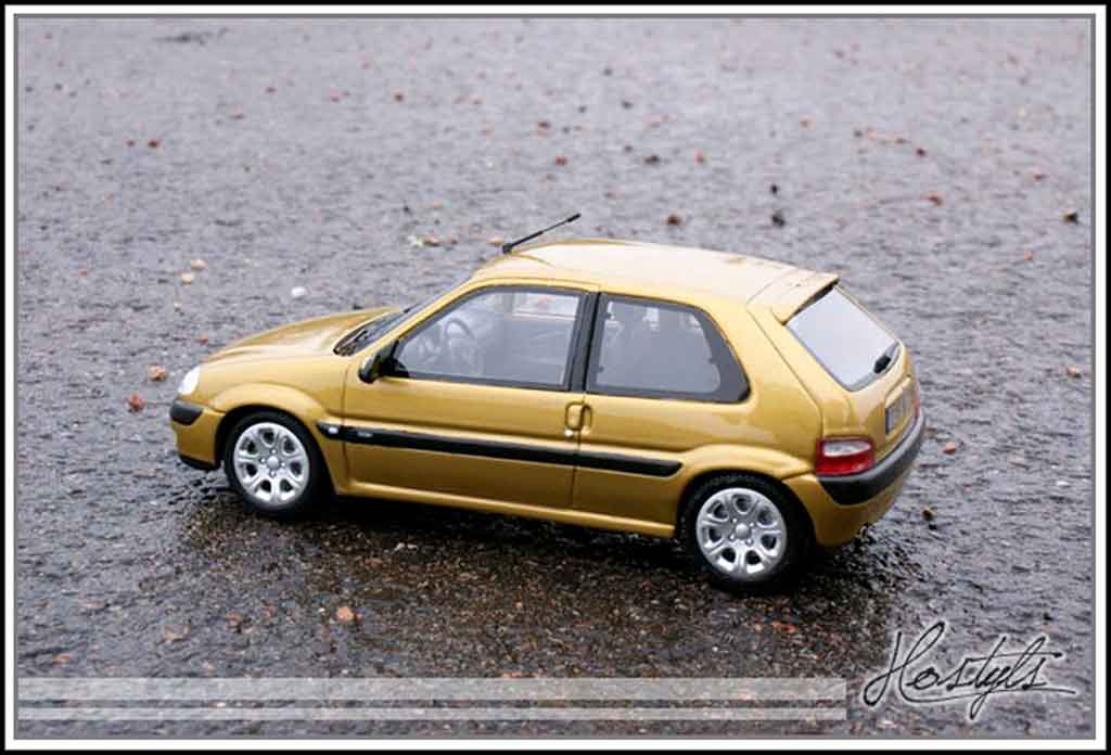 Citroen Saxo VTS yellow heliodor 1/18 Ottomobile