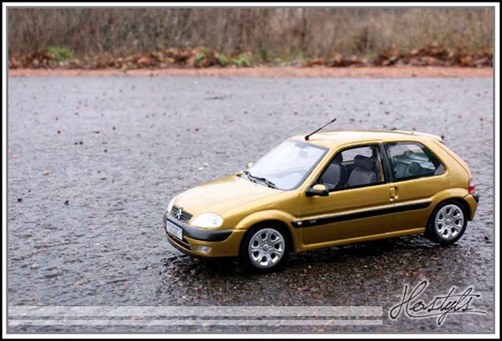 Citroen Saxo VTS yellow heliodor 1/18 Ottomobile