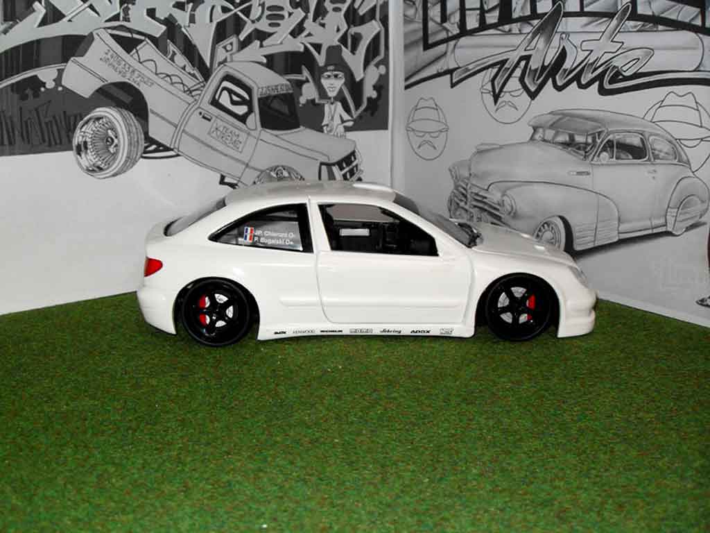 Citroen Xsara tuning wrc white bianca 1/18 Solido