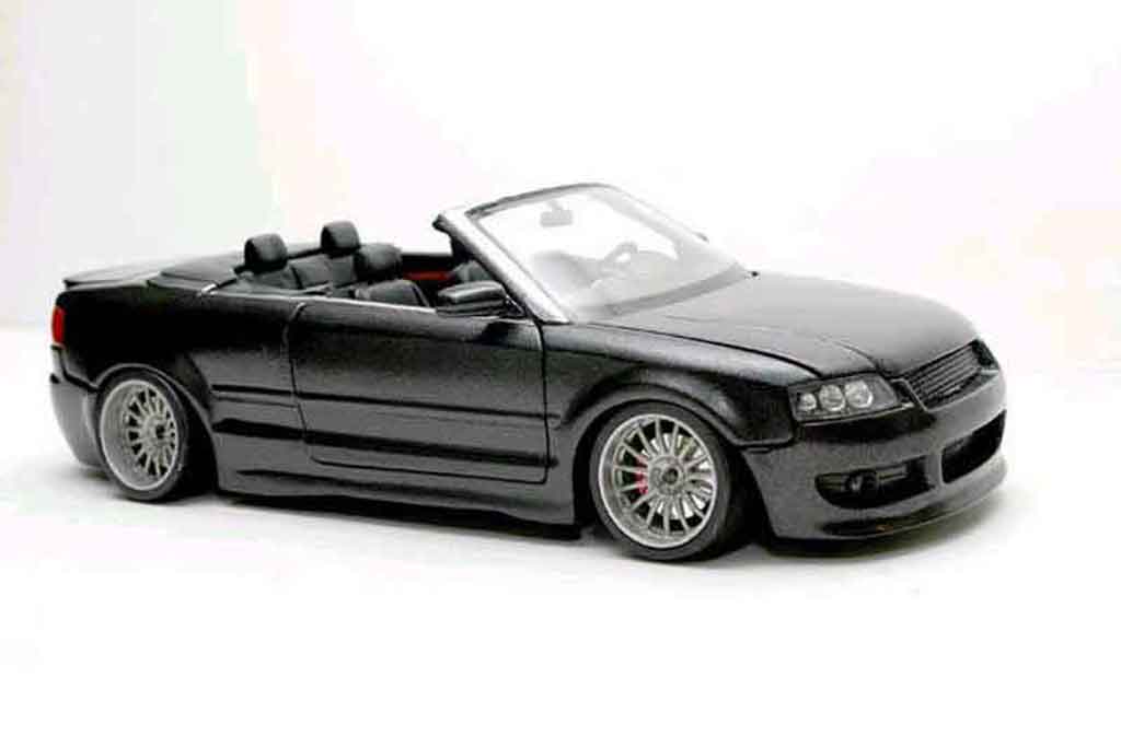Audi A4 cabriolet 1/18 Welly cabriolet v6 3l german look black diecast model cars