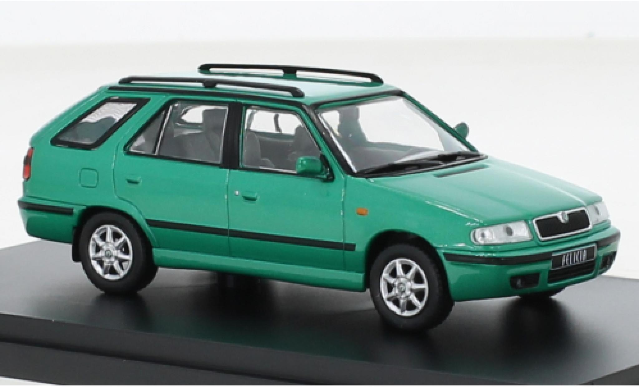 Skoda Felicia 1/43 Abrex FL Combi metallise green 1998 diecast model cars