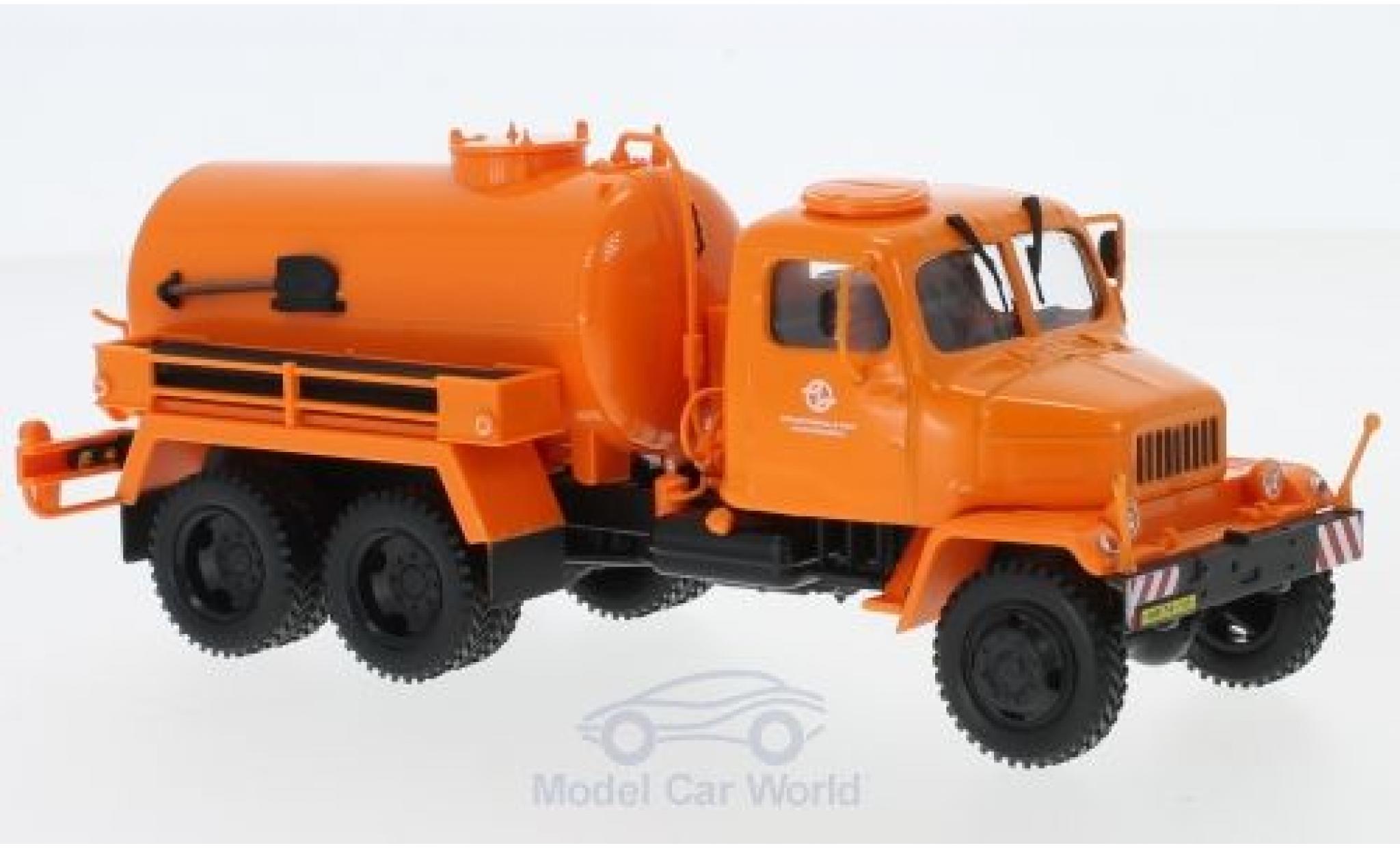 Praga V3S 1/43 Abrex Tankwagen Municipal Transportation Company Prag 1967 diecast model cars