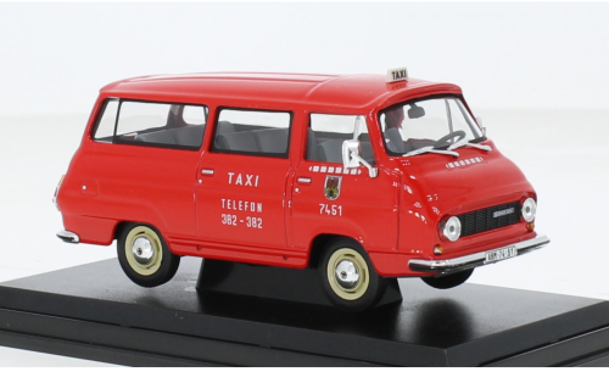 Skoda 1203 1/43 Abrex Mikrobus Taxi 1974 1:43 diecast model cars