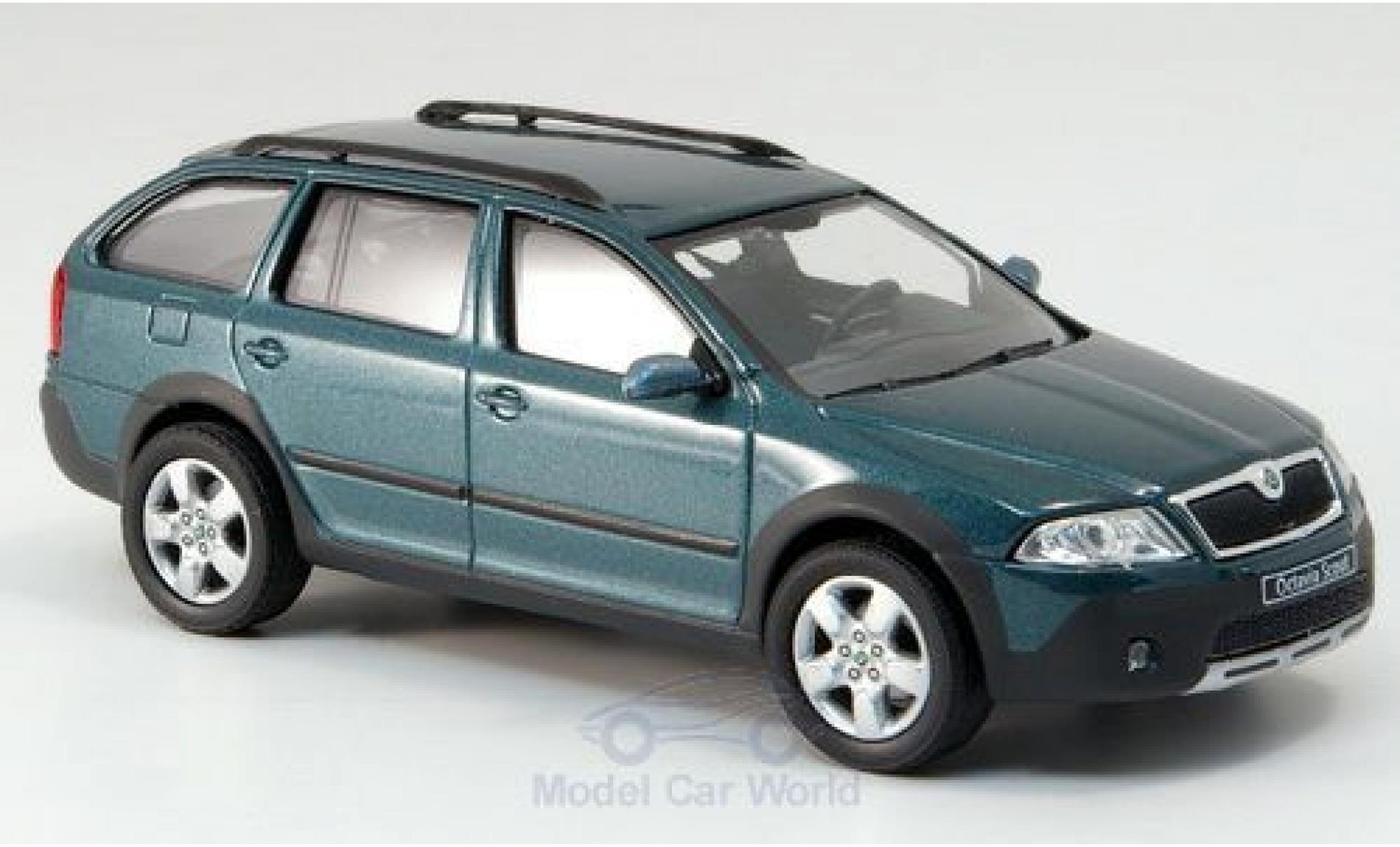 Skoda Octavia 1/43 Abrex Combi Scout metallic green diecast model cars