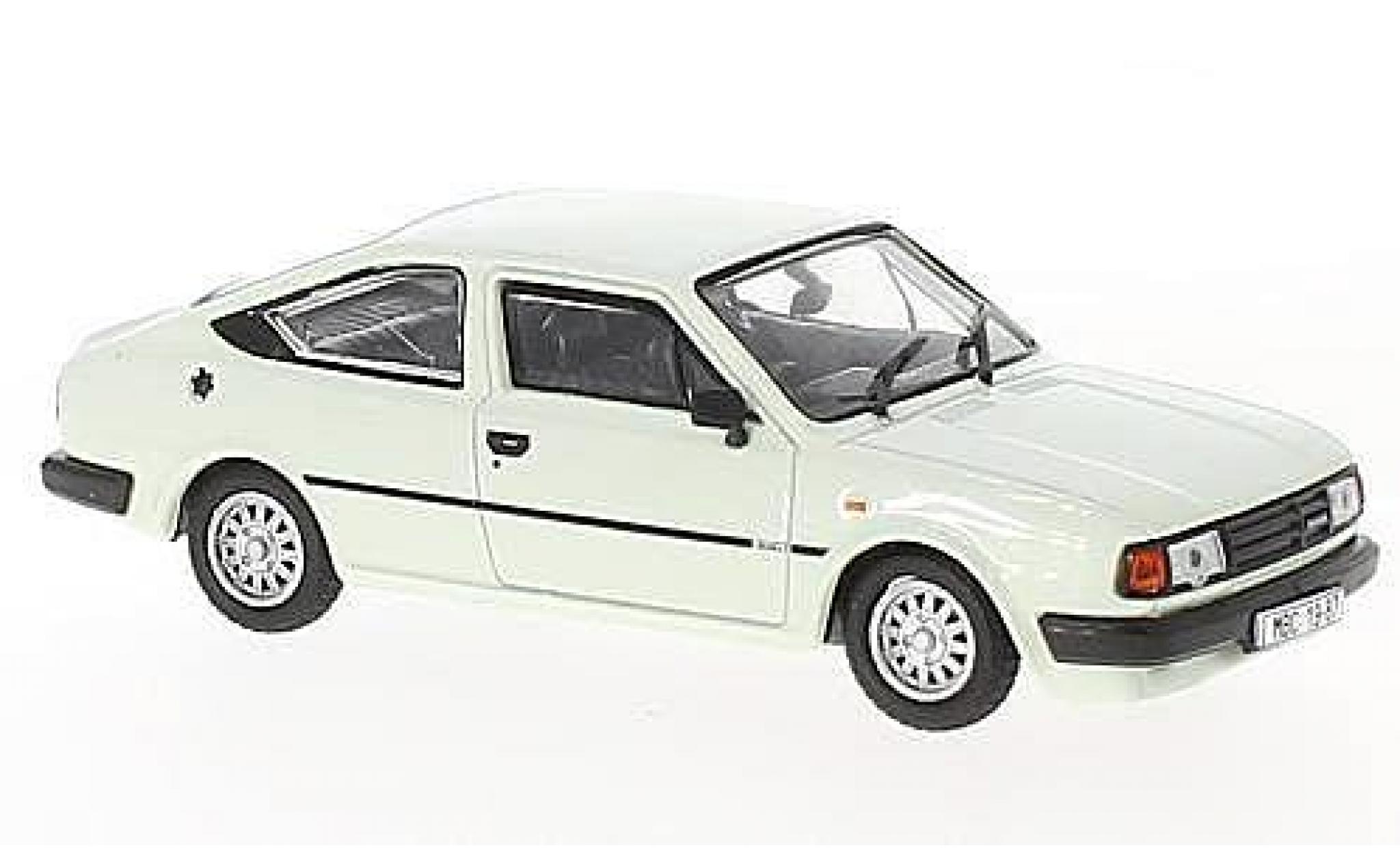 Skoda Rapid 1/43 Abrex 136 white RHD 1987 diecast model cars