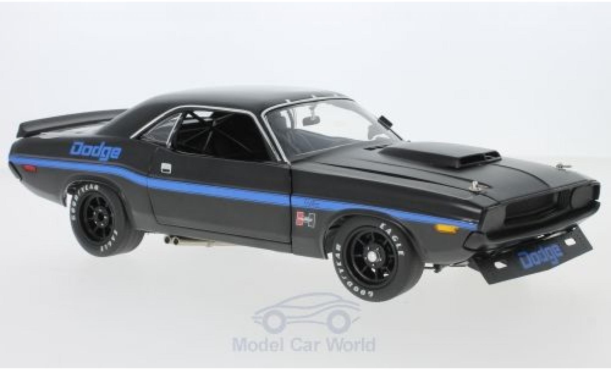 Dodge Challenger 1/18 ACME Trans Am Street Version black/blue 1970 diecast model cars