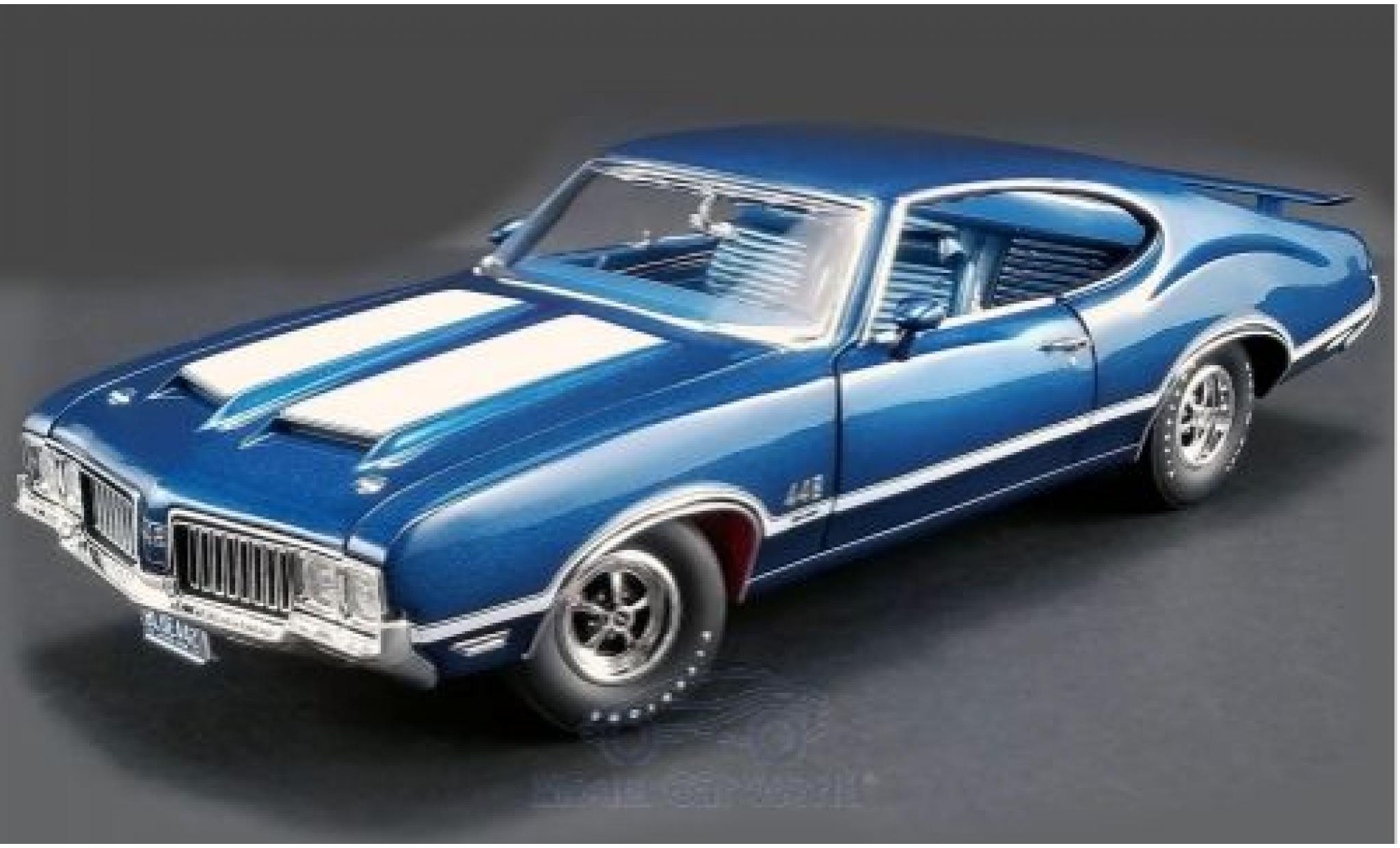 Oldsmobile 442 1/18 ACME W-30 metallic blue/white 1970 diecast model cars
