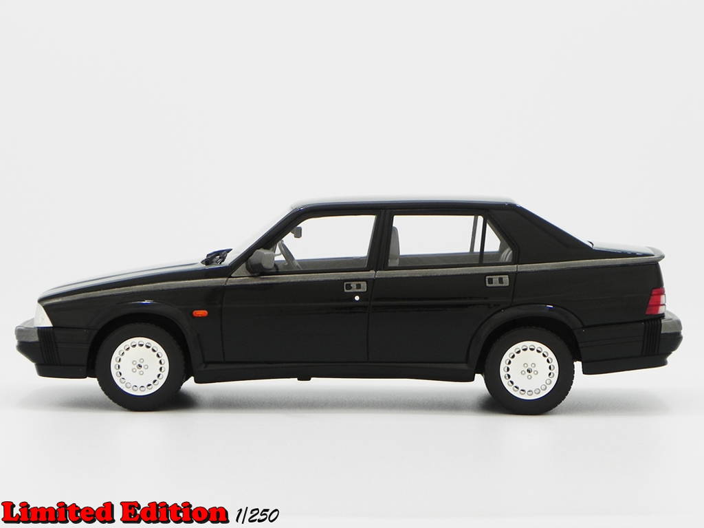 Alfa Romeo 75 turbo 1.8 Q.V. LM087A black 1/18 Laudoracing Models