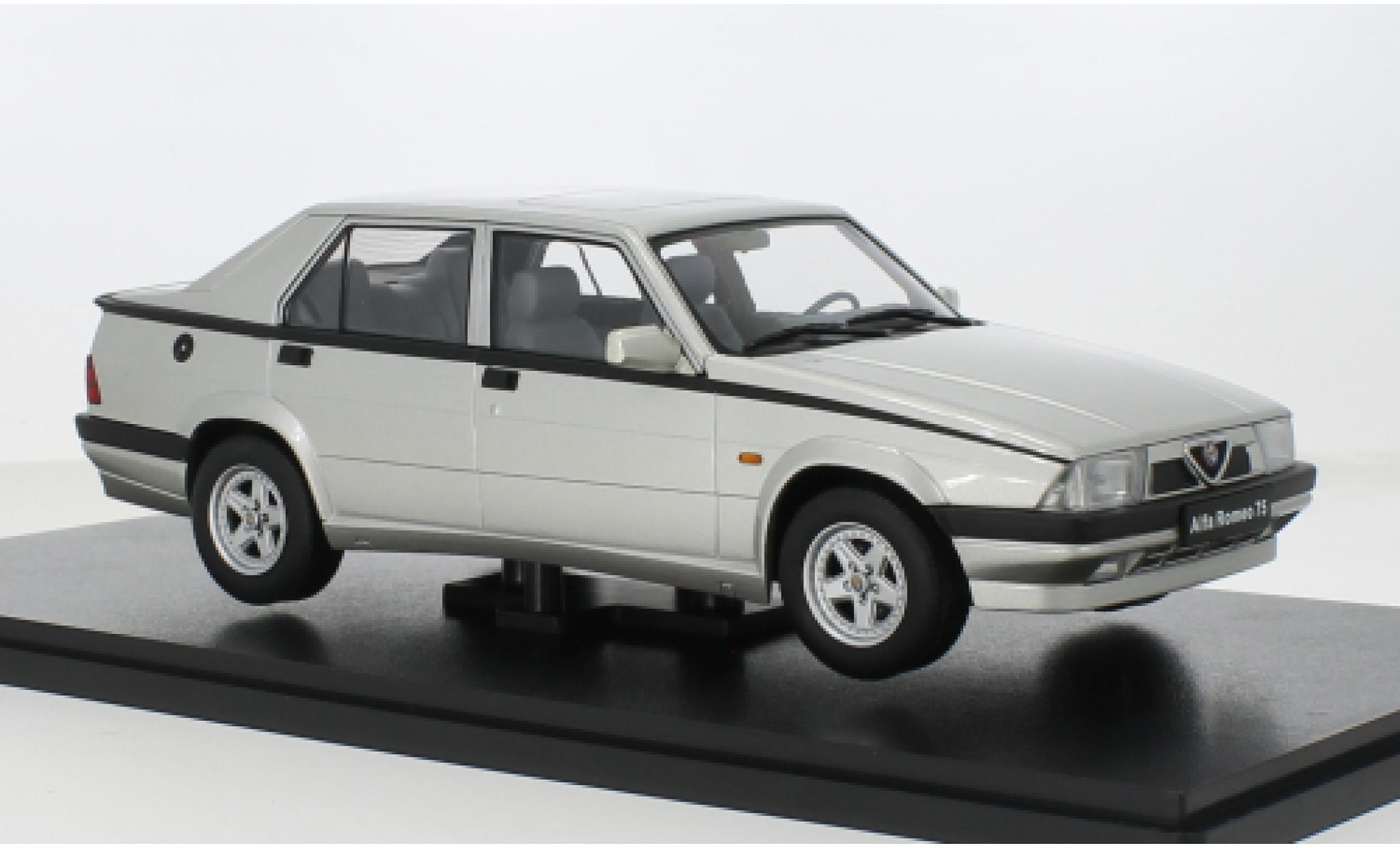 Alfa Romeo 75 1/18 Triple 9 Collection silver Triple 9 Coll 1:18 diecast model cars