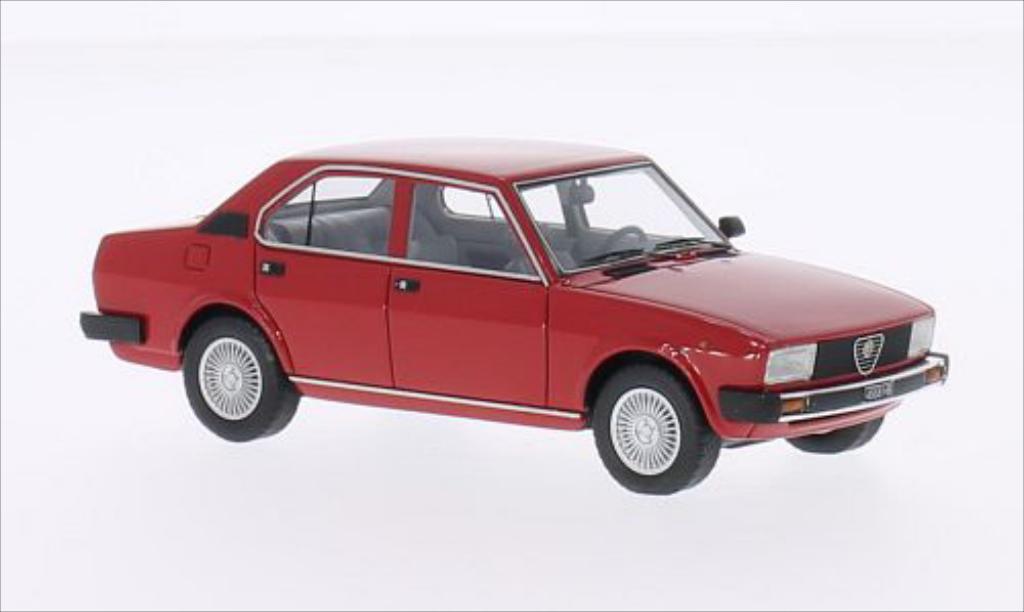 Alfa Romeo Alfetta 1/43 Neo 2000 red 1980 diecast model cars