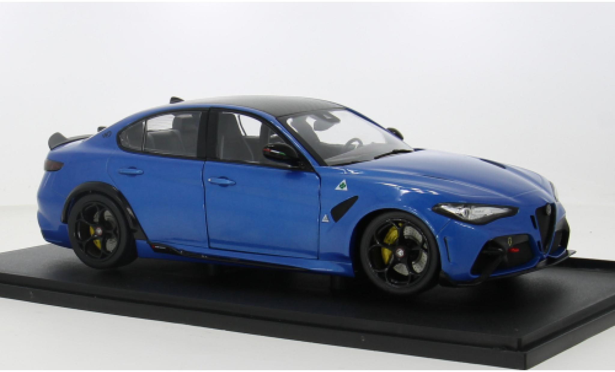 Alfa Romeo Giulia 1/18 Solido GTA blue 1:18 diecast model cars