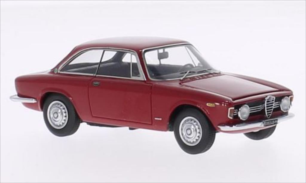 Alfa Romeo Giulia 1/43 Kess Sprint GT Veloce 1.6 red 1966 diecast model cars