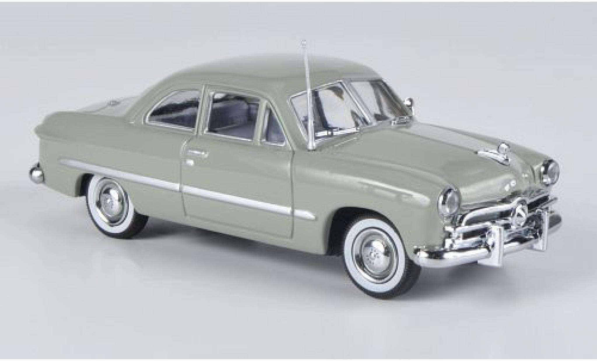 Ford Custom 1/43 American Heritage Models green 1949 2-Door diecast model cars