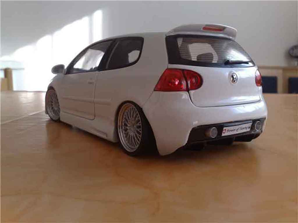 Volkswagen Golf GTI white jantes bbs 1/18 Norev