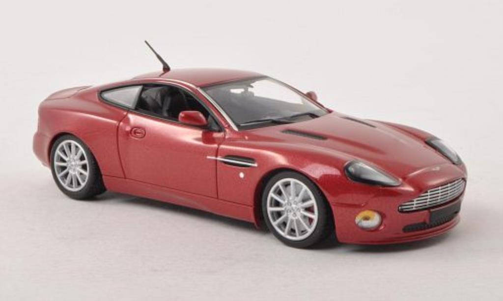 Aston Martin Vanquish 1/43 Minichamps S red mit Figur 2004 diecast model cars