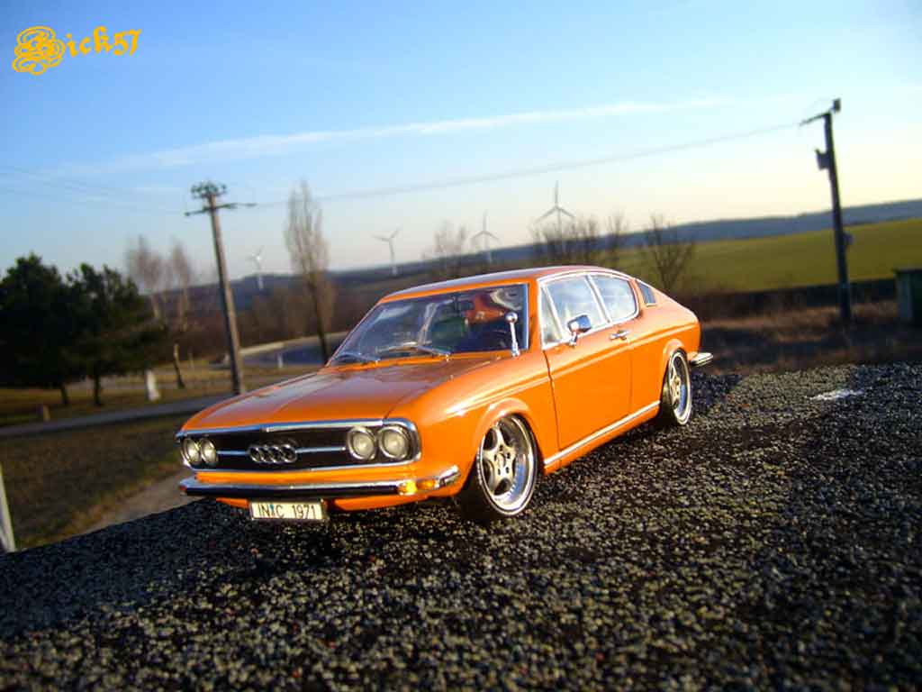 Audi 100 coupe S 1970 orange jantes porsche 1/18 Anson